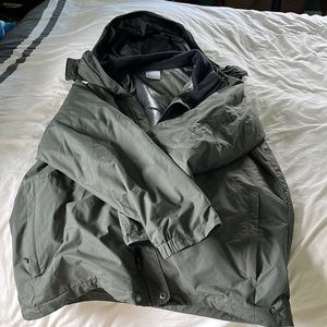 Men’s large Columbia winter jacket